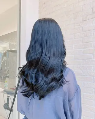 ロング カラー デザインカラー🎨/ 中性ウルフ🐺シュンのヘアスタイル