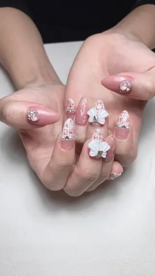 ネイル ewt miniのマツエク・マツパデザイン