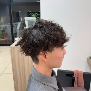 ミディアム パーマ メンズ 🐠寒色系×パーマ 櫻井　麿偉🐏のヘアスタイル