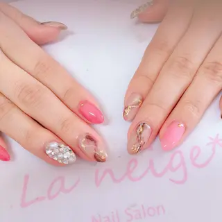 ネイル La neige* yuki 🥯🍑のネイルデザイン