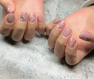 ネイル 横尾 麻里のネイルデザイン