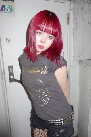 ミディアム カラー IDE AYANEのヘアスタイル