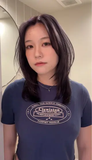 ミディアム -さたけ たつき-のヘアスタイル