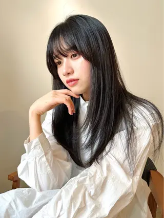 ロング カラー パーマ 🫧小顔×似合わせ× 透明感カラー🫧のヘアスタイル