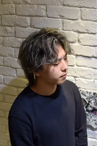 カラー メンズ QUONHEAL谷町店所属・スガワラ レオのヘアスタイル
