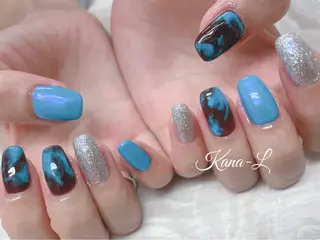 ネイル 芦辺 香奈のネイルデザイン