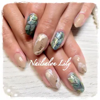 ネイル Nailsalon Lilyのネイルデザイン