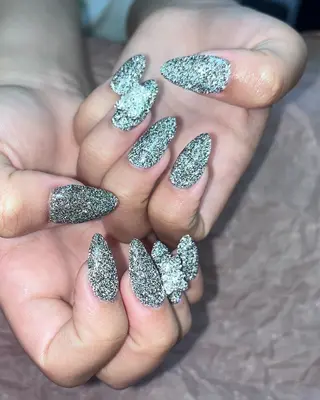 ネイル ToliyDeliy akemiのネイルデザイン