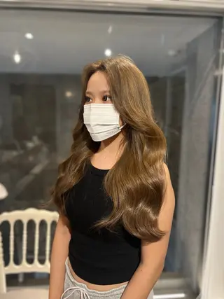 ロング カラー クレビアヘアーアンドエステ(CreBiA-hair&esthe-)所属・塚本 希来のヘアスタイル