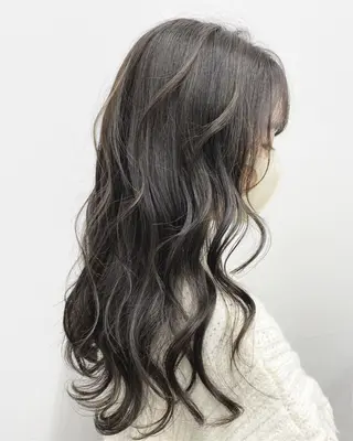 セミロング カラー 【公式】amble luxe池袋東口🩷のヘアスタイル