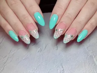 ネイル Spiky とうげ ふうかのネイルデザイン