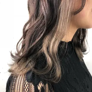 ミディアム カラー パーマ ヘアアレンジ 八巻 晴香のヘアスタイル