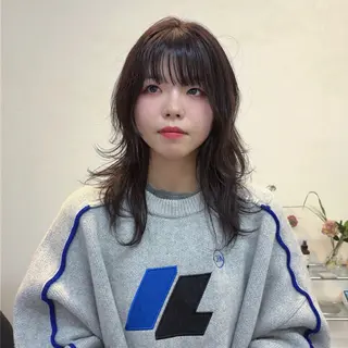 ミディアム カラー iet.所属・ウルフ/ボブ/耳ツボ ジュエリー◎ricoのヘアスタイル