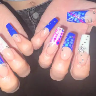 ネイル Nail ヌシん家 AKANEのネイルデザイン