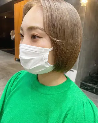 ショート カラー ヘアアレンジ 髪質改善カラー&TR 縮毛矯正/弱酸性矯正のヘアスタイル