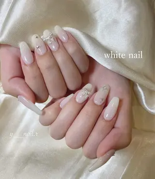 ネイル さくら所属・Nailist Risaのネイルデザイン