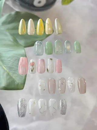ミディアム Re nail所属・Re nailのネイルデザイン