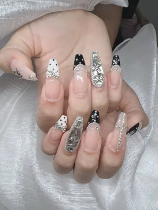 ネイル Lee Nails チップ長さだし専門店のネイルデザイン