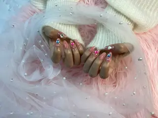 ネイル パーツ全部¥110 サロンミミのネイルデザイン