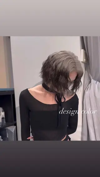 ミディアム カラー 💜ハイトーン💛 マジカルかいちゃんのヘアスタイル