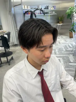 ショート メンズ カラーモデル⚡️ REONのヘアスタイル