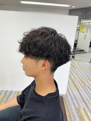 ショート パーマ メンズ 【メンズ特化】岩瀬 武【メンズパーマ】のヘアスタイル