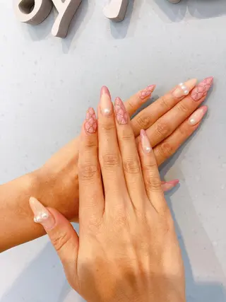 ネイル Nest 平出のネイルデザイン