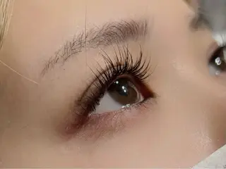 マツエク・マツパ Blossomミカ 🦋眉マツパマツエクのマツエク・マツパデザイン