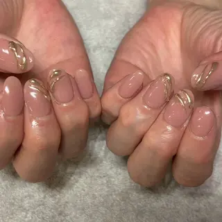 ネイル Cuaura所属・松下 彩菜のネイルデザイン