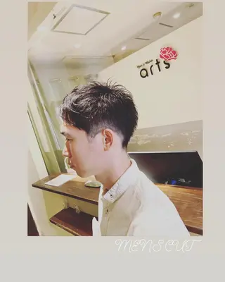 ショート メンズ ハイライト/インナー /ブリーチ/レイヤーのヘアスタイル