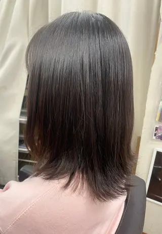 セミロング 美容室fuwat所属・侑🌈特価 映える店内でカット✨のヘアスタイル