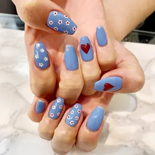 MAXKELLY恵比寿所属・MAXKELLY ANNAのネイルデザイン