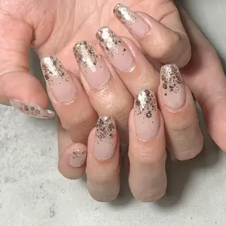 ネイル atelier　FIORITURA所属・FIORITURA aiのネイルデザイン