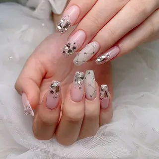 ネイル lucky nail 歌舞伎町のネイルデザイン