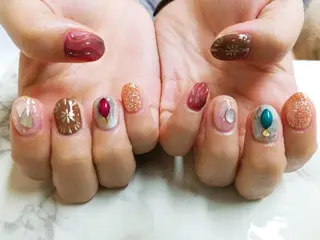 ネイル 河野ちえ (雑誌掲載サロン)のネイルデザイン