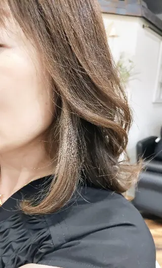 ミディアム ✂デザインカット🐟 高評価✂戸崎俊成✂のヘアスタイル