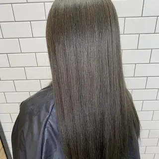 ロング カラー LUXBE GALLERYのヘアスタイル