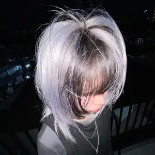 ミディアム カラー 🍭ハイトーン/レイ ヤーカット🍭チャンのヘアスタイル