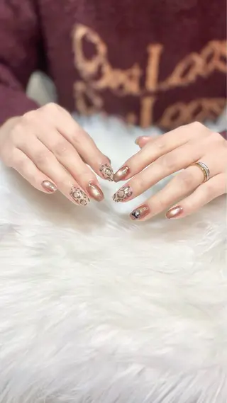 ネイル Fam-er赤坂店所属・Fam-er Akiのネイルデザイン