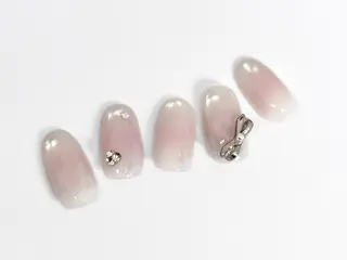 ネイル 【寺岡】 ロイヤル•セラピストのネイルデザイン