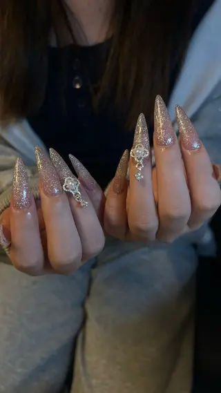 ネイル Neo | BINELのネイルデザイン