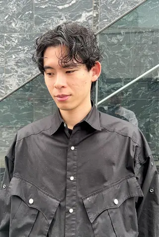 パーマ メンズ 樋野 亮のヘアスタイル