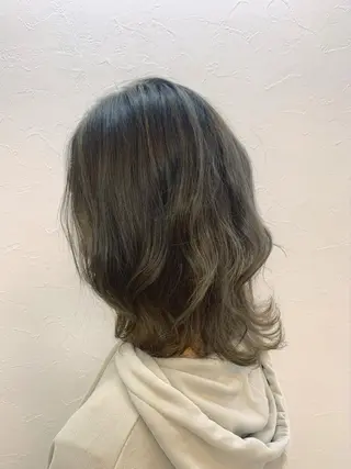 ミディアム カラー 菅沼 まみのヘアスタイル