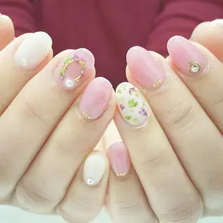 ネイル Ｎail Ｓalon ertiのネイルデザイン
