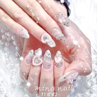 ネイル 🎀まゆ 🪽🐾のネイルデザイン