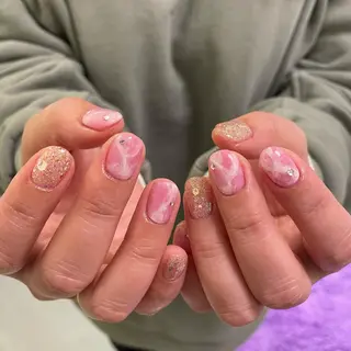 ネイル Ami 🦥のネイルデザイン