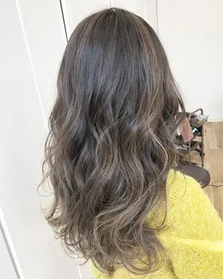 セミロング カラー Le/a谷町 野上幹太のヘアスタイル