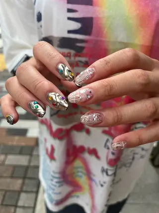 ネイル Momone ／渋谷／パラジェルのネイルデザイン