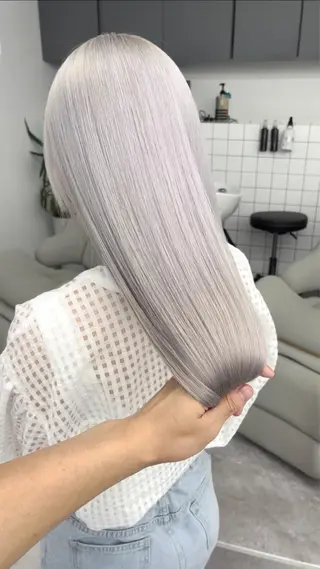 ロング カラー 高島大登/顔周り /レイヤーカットのヘアスタイル