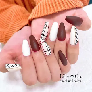 ネイル Lilly Co.のネイルデザイン